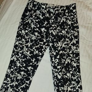 Black and White Floral Print Pant